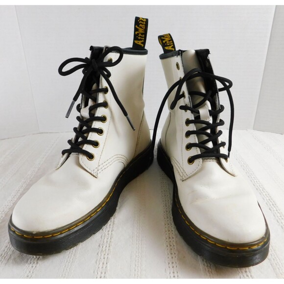 Dr. Martens Women's Zavala US7 White Leather Lace Up Ankle Combat Boots AW004 - Picture 1 of 15